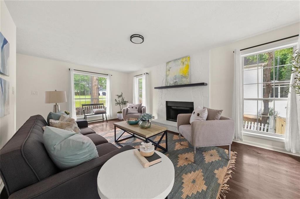 2135 Huntington Drive