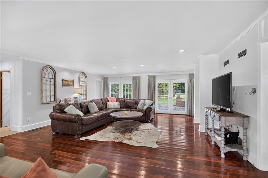 8928 Orchard Drive