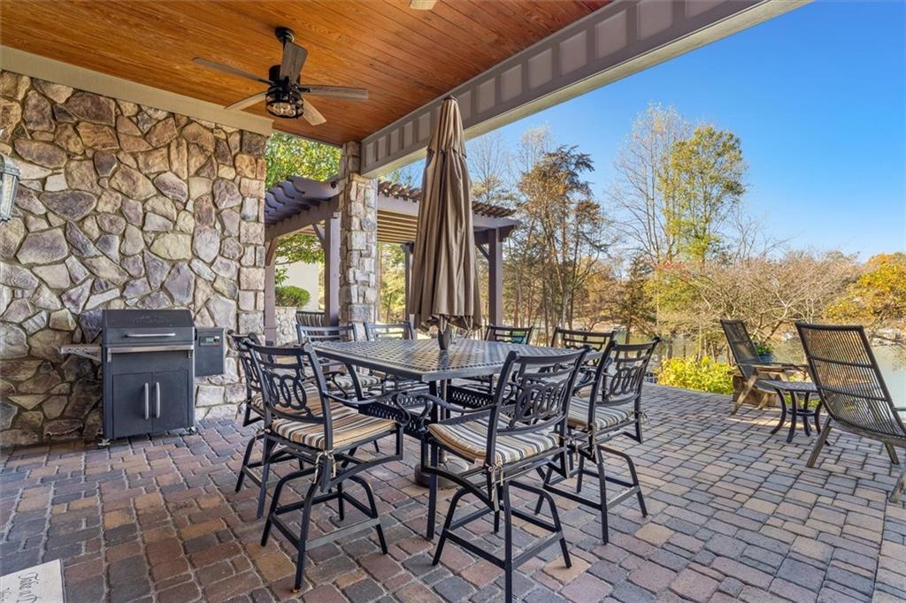 6316 Woodlake Drive, Buford, Georgia image 50
