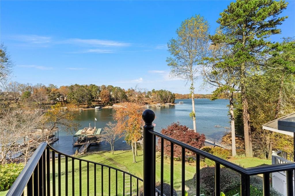 6316 Woodlake Drive, Buford, Georgia image 33