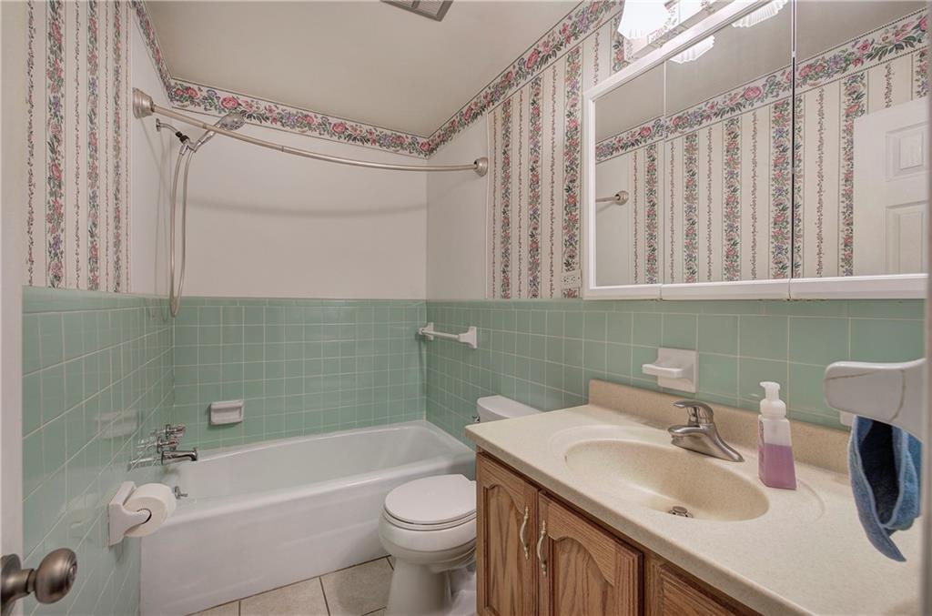 121 Arrowhead Drive, Cartersville, Georgia image 38