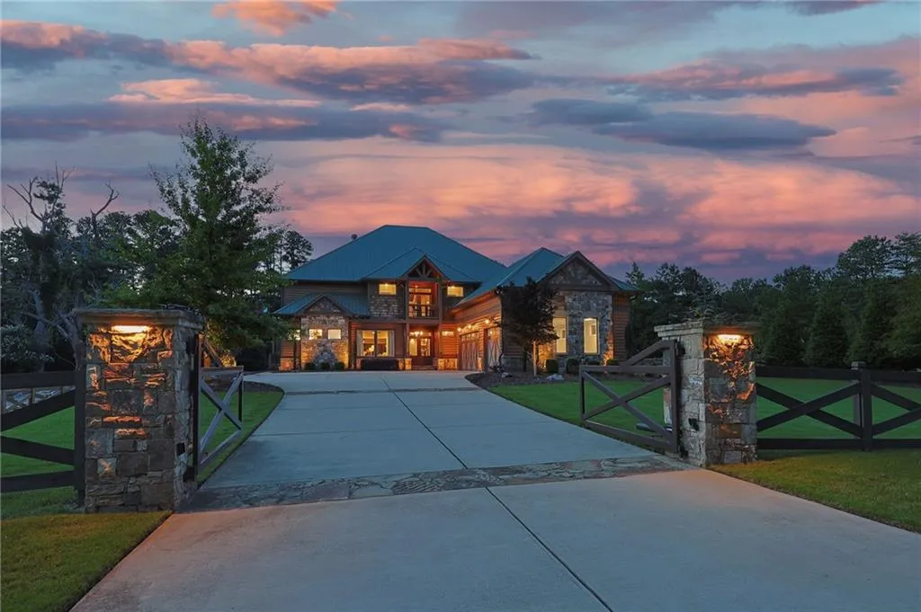 Flowery Branch, Georgia 30542, United States, 4 Bedrooms Bedrooms, ,6 BathroomsBathrooms,Residential,Coming Soon,151143