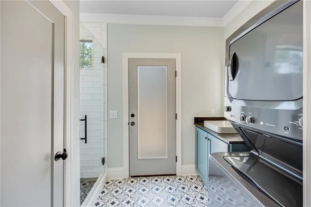 Flowery Branch, Georgia 30542, United States, 4 Bedrooms Bedrooms, ,6 BathroomsBathrooms,Residential,Coming Soon,151143