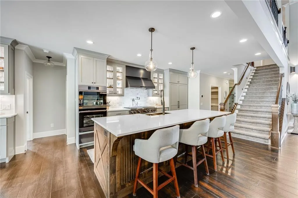 Flowery Branch, Georgia 30542, United States, 4 Bedrooms Bedrooms, ,6 BathroomsBathrooms,Residential,Coming Soon,151143