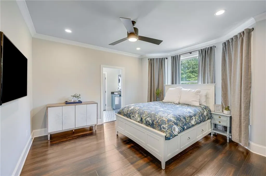 Flowery Branch, Georgia 30542, United States, 4 Bedrooms Bedrooms, ,6 BathroomsBathrooms,Residential,Coming Soon,151143