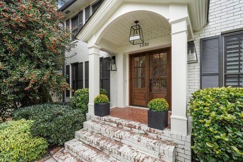 A home in Dunwoody