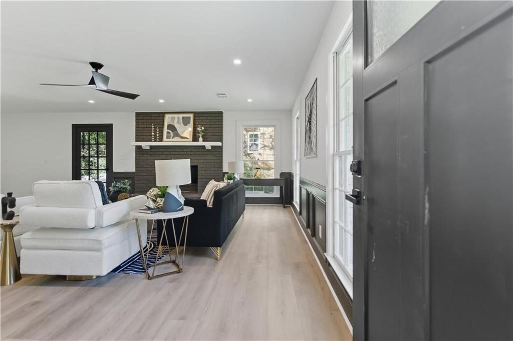 Windsor Farms - Residential