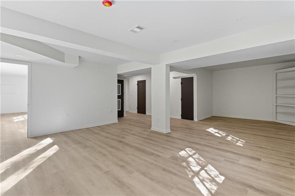 Windsor Farms - Residential