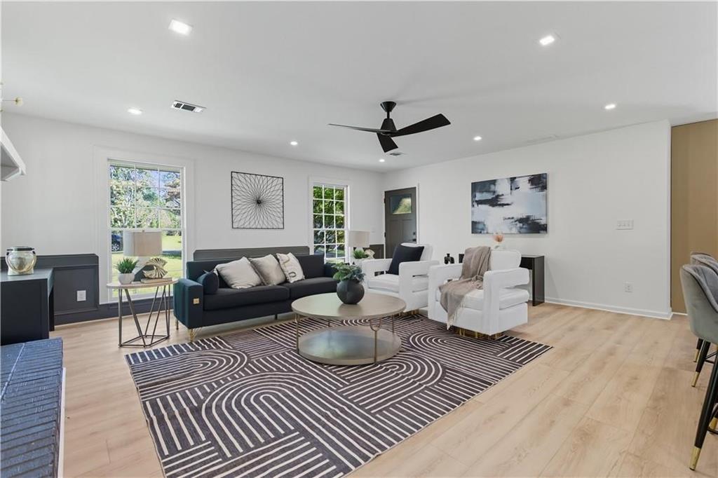 Windsor Farms - Residential