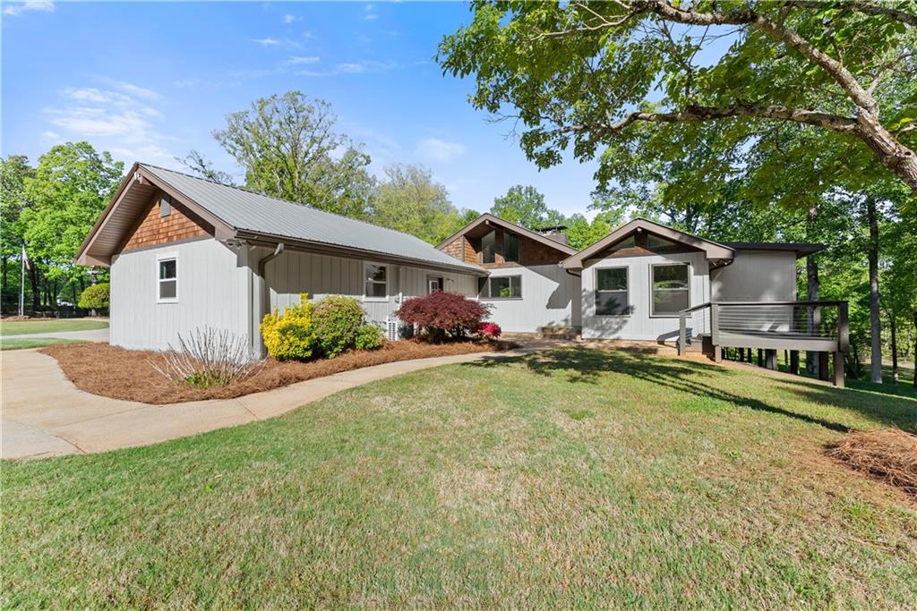 Photo 1 of 76 — 6632 Mountain Meadow Drive, Clermont, GA 30527