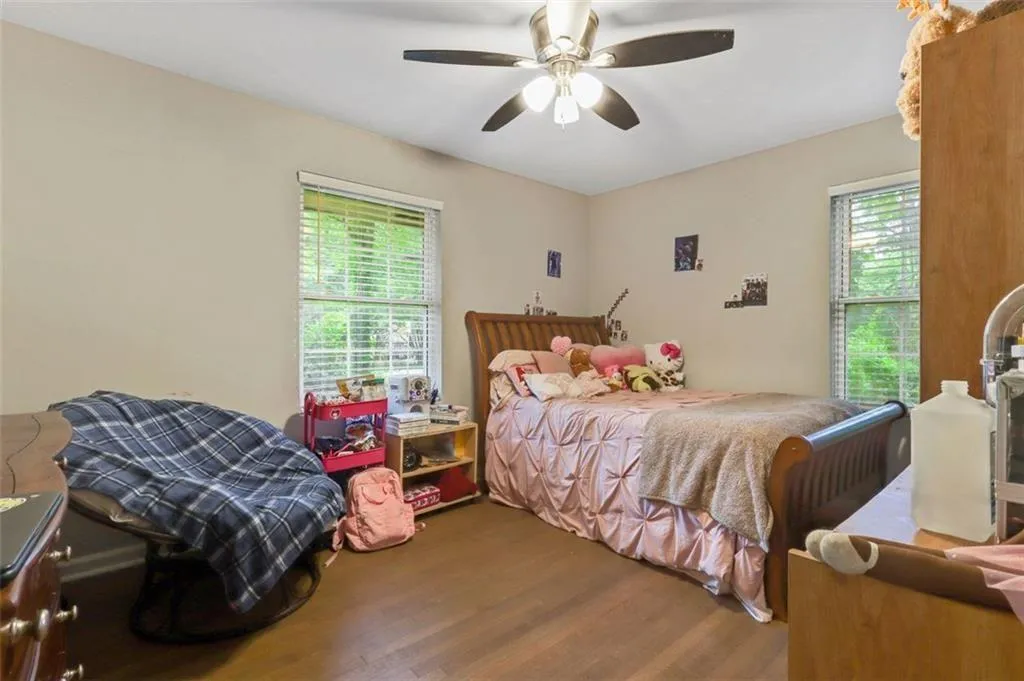 Stone Mountain, Georgia 30087, United States, 3 Bedrooms Bedrooms, ,2 BathroomsBathrooms,Residential,Active,79708