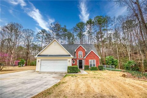 Homes For Sale - 2070 Michael Court<br/> Monroe, GA 30655