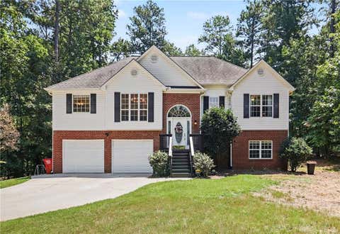Homes For Sale - 5220 Woodmont Drive<br/> Villa Rica, GA 30180