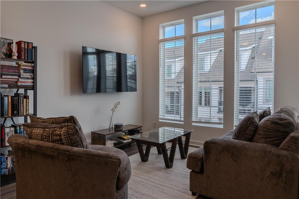 133 Devore Road 208