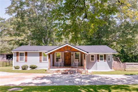 Homes For Sale - 2492 Oak Grove Church Road<br/> Carrollton, GA 30117