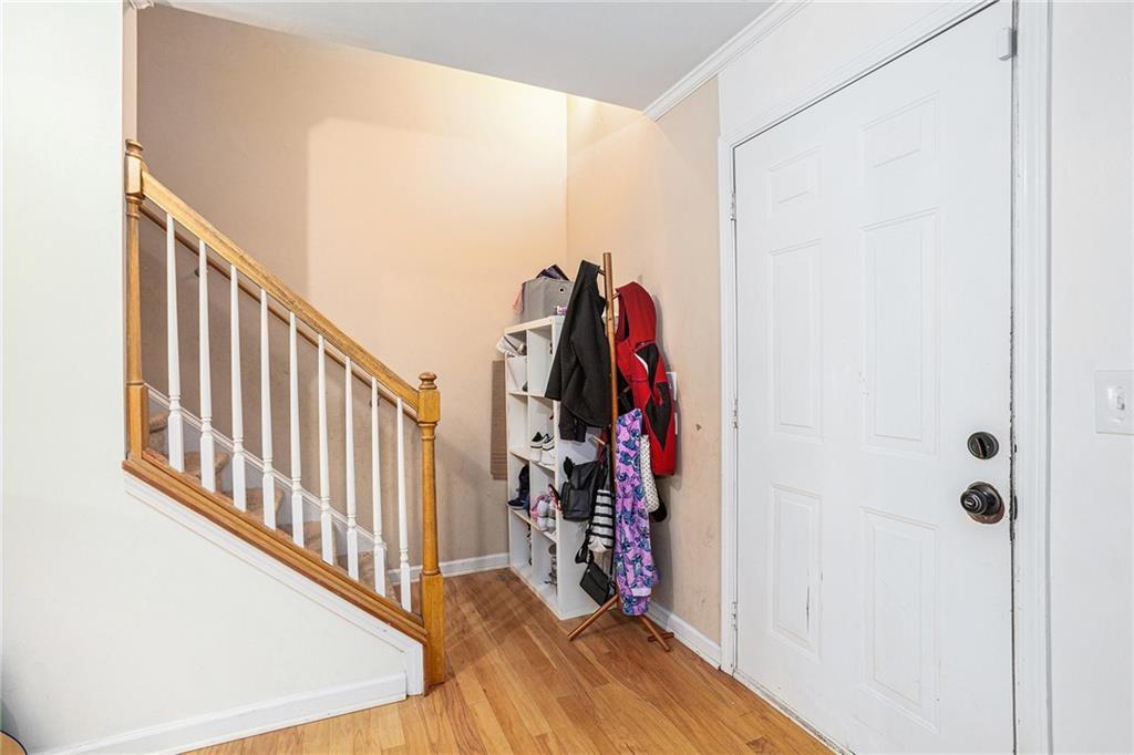 4614 Riveredge Cove, Snellville, Georgia image 6