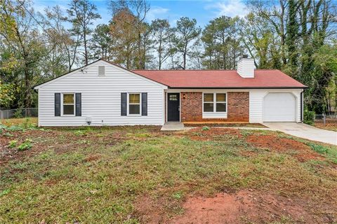 A home in Douglasville