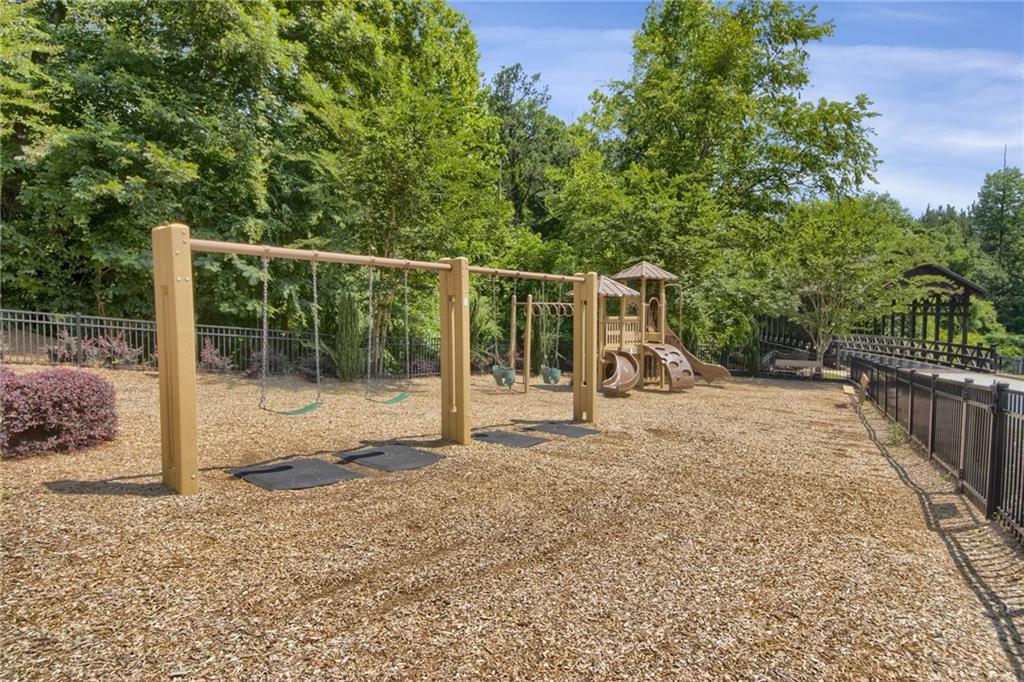 4204 Hardy Avenue, Smyrna, Georgia image 31