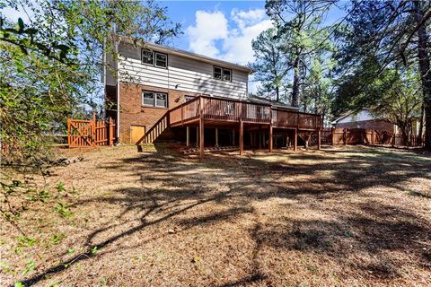 A home in Lilburn