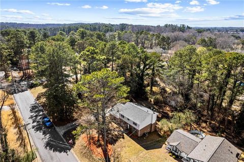 A home in Lilburn