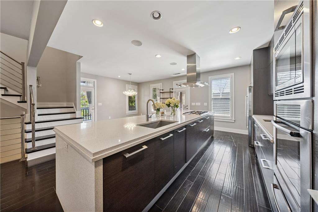 400 Canton Walk, Roswell, Georgia image 18