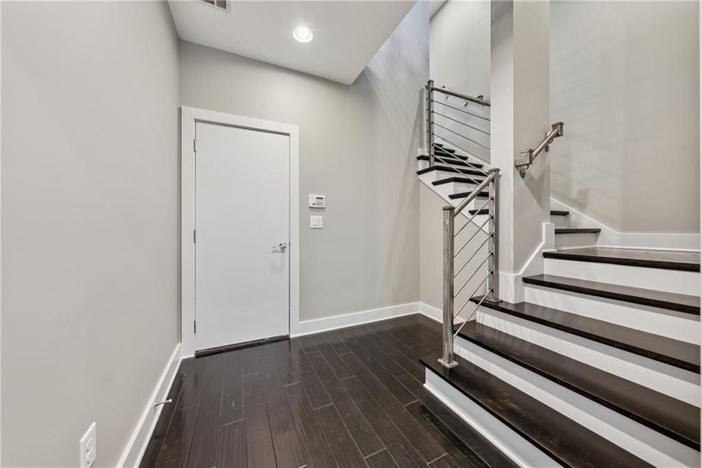 400 Canton Walk, Roswell, Georgia image 35