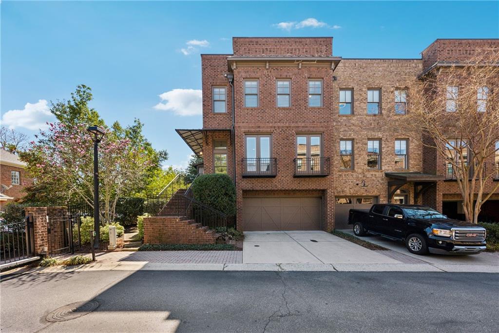 400 Canton Walk, Roswell, Georgia image 3