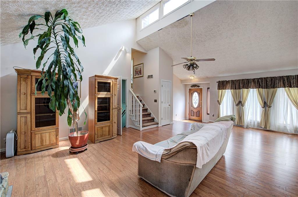 18 Gentry Drive SW