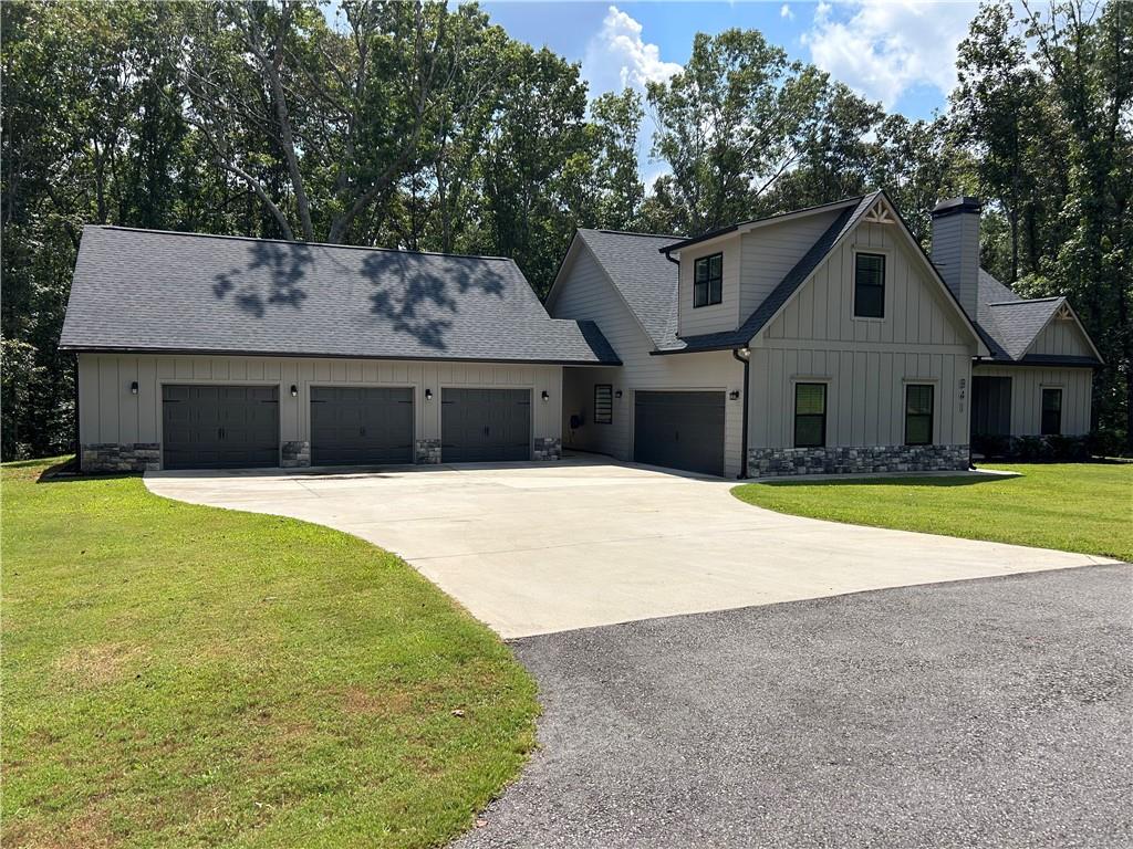 841 Sweetwater Bend