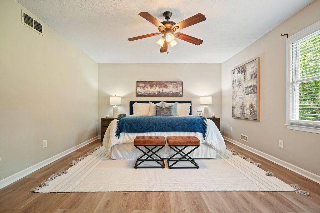 588 Benson Hurst Drive, Mableton, Georgia image 12