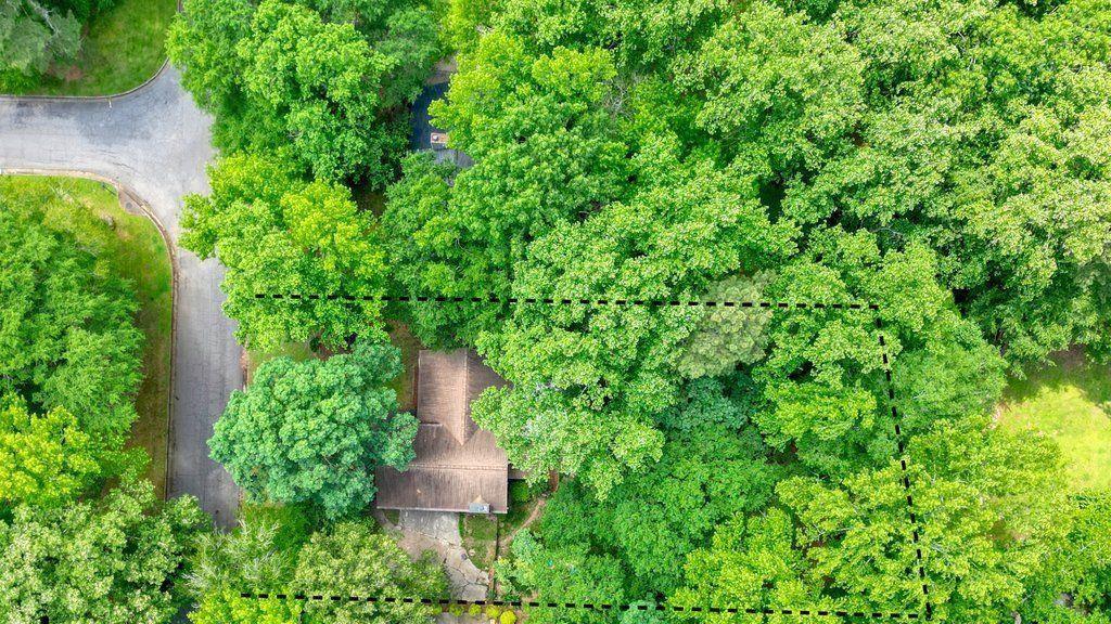 588 Benson Hurst Drive, Mableton, Georgia image 47