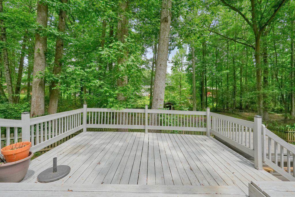 588 Benson Hurst Drive, Mableton, Georgia image 31