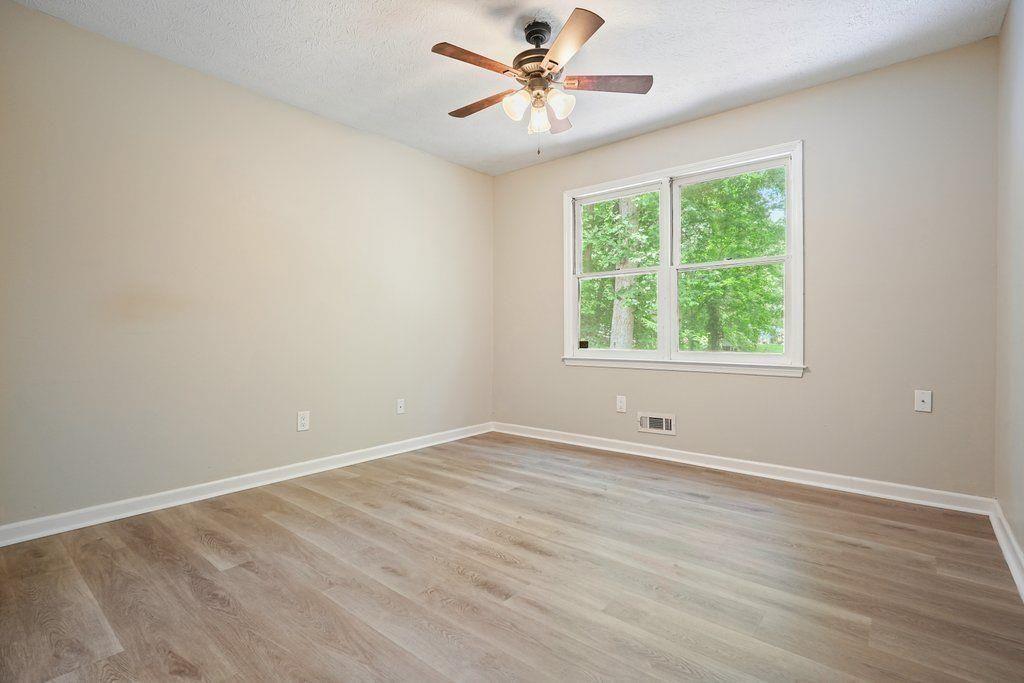 588 Benson Hurst Drive, Mableton, Georgia image 24