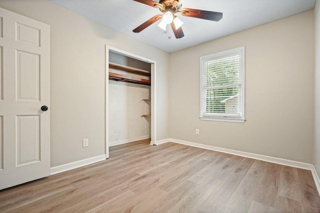 588 Benson Hurst Drive, Mableton, Georgia image 20