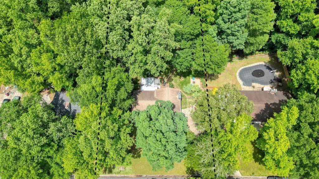588 Benson Hurst Drive, Mableton, Georgia image 46