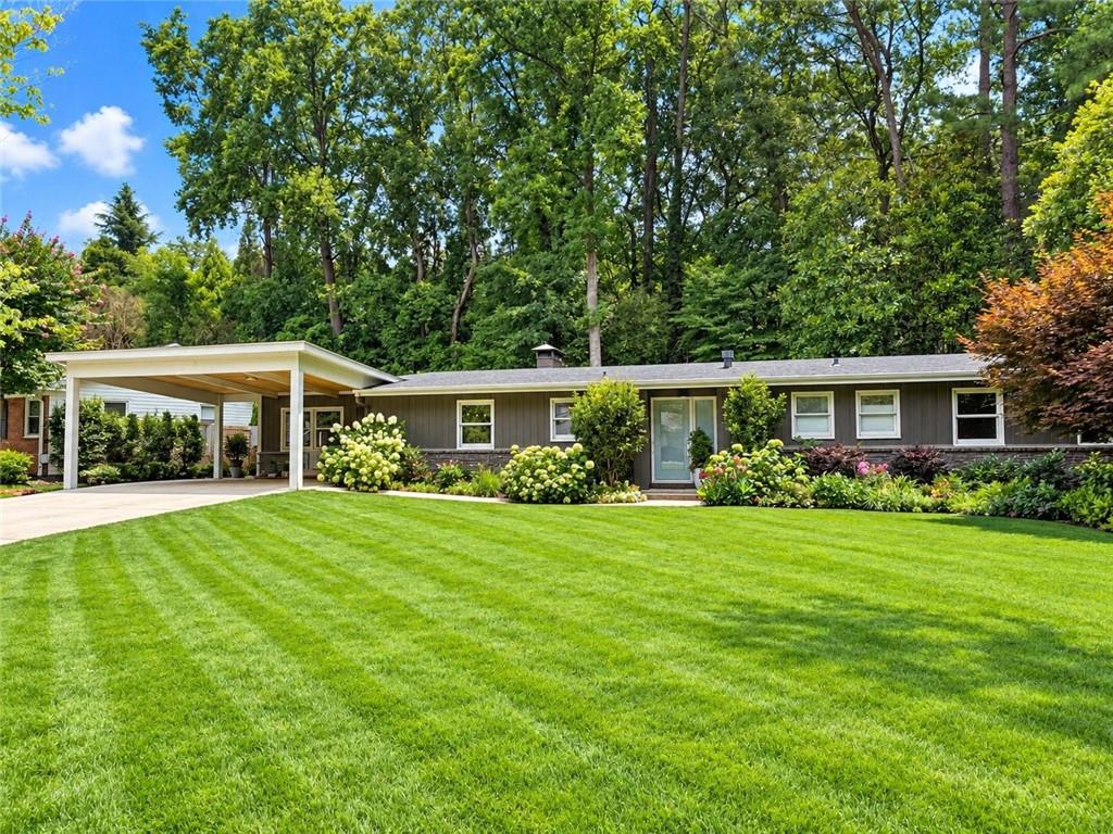 Photo of 1423 Brookvalley Lane NE, Brookhaven, GA 30324 (MLS # 7840324)