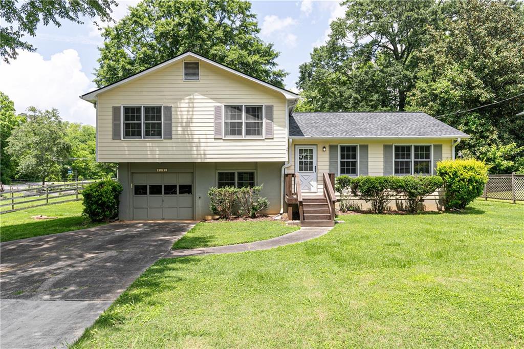 4424 Robinson Street, Acworth, Georgia image 1