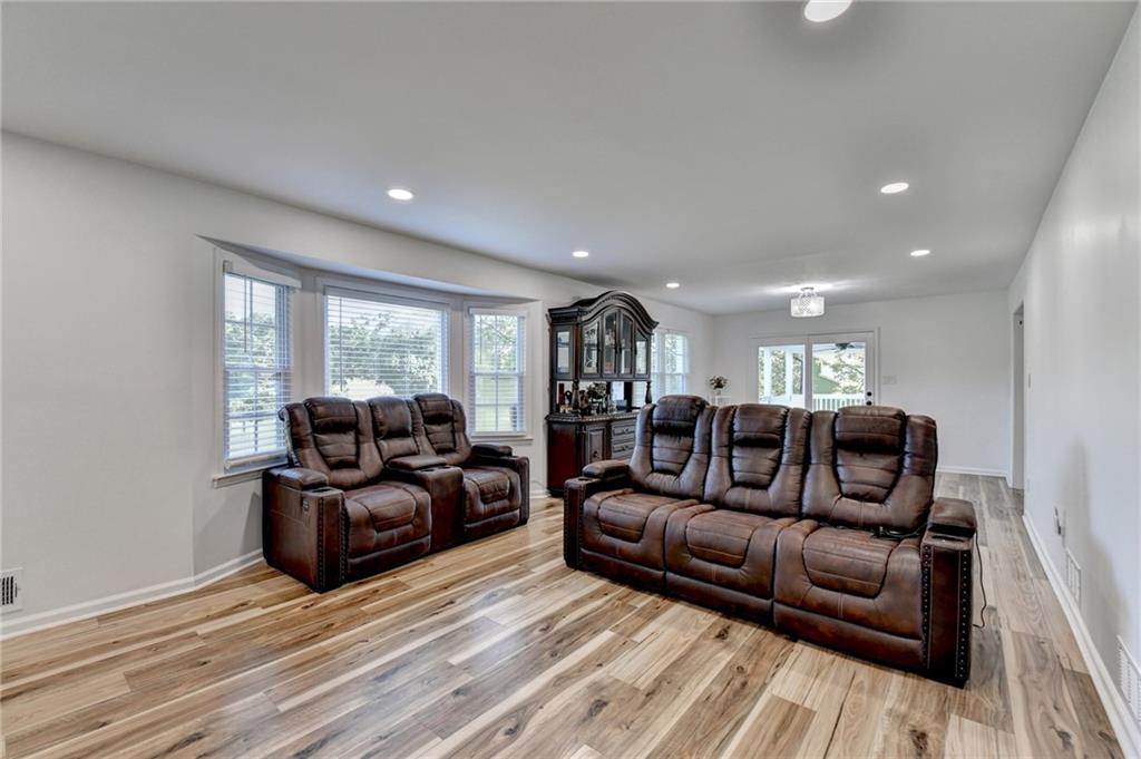 Frank Long & Patty Long - Residential