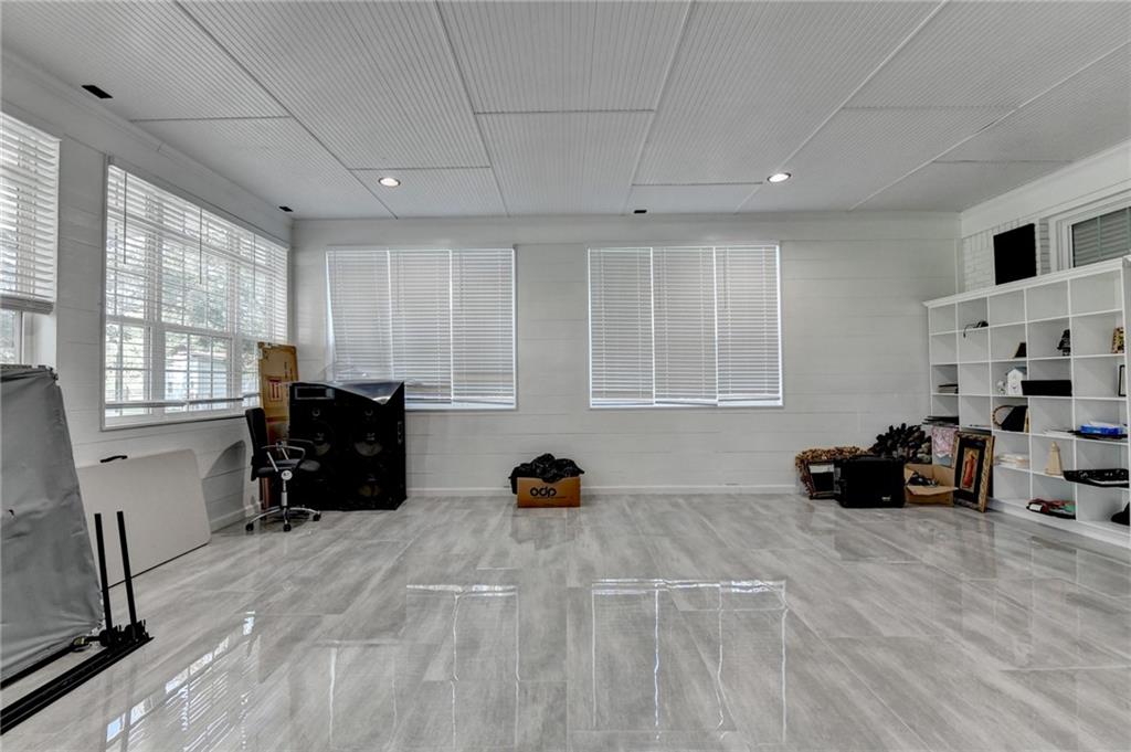 Frank Long & Patty Long - Residential