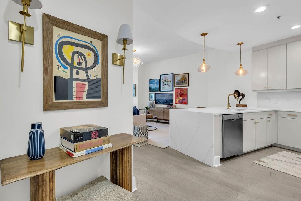 1080 Peachtree Street NE 1113