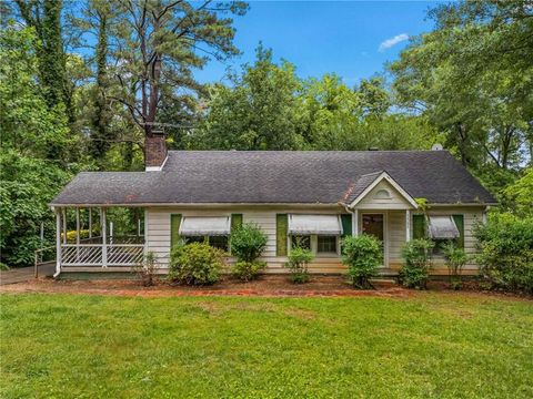Homes For Sale - 3565 Lee Place<br/> Atlanta, GA 30349