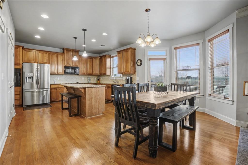 2040 Hatteras Way NW