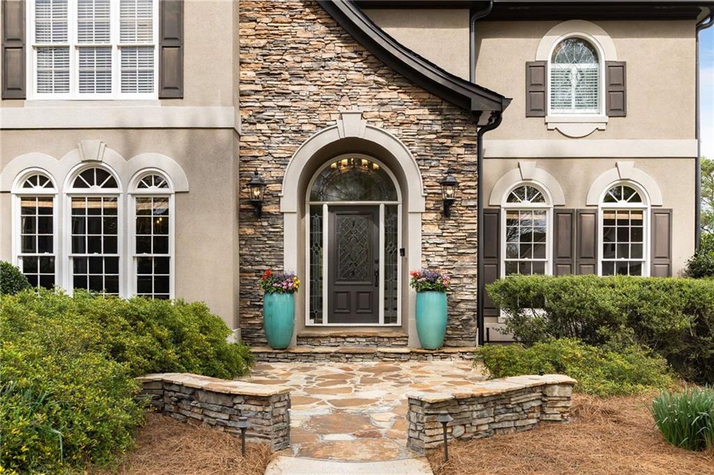 6201 Neely Farm Drive, Peachtree Corners, Georgia image 5