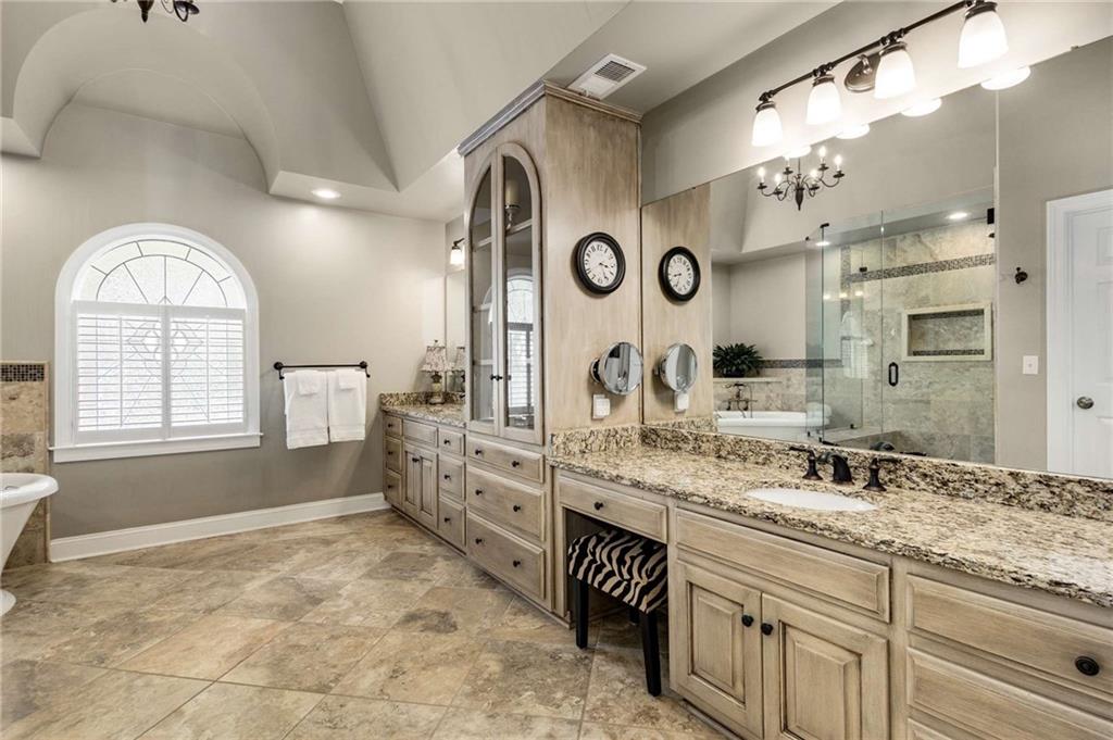 6201 Neely Farm Drive, Peachtree Corners, Georgia image 33