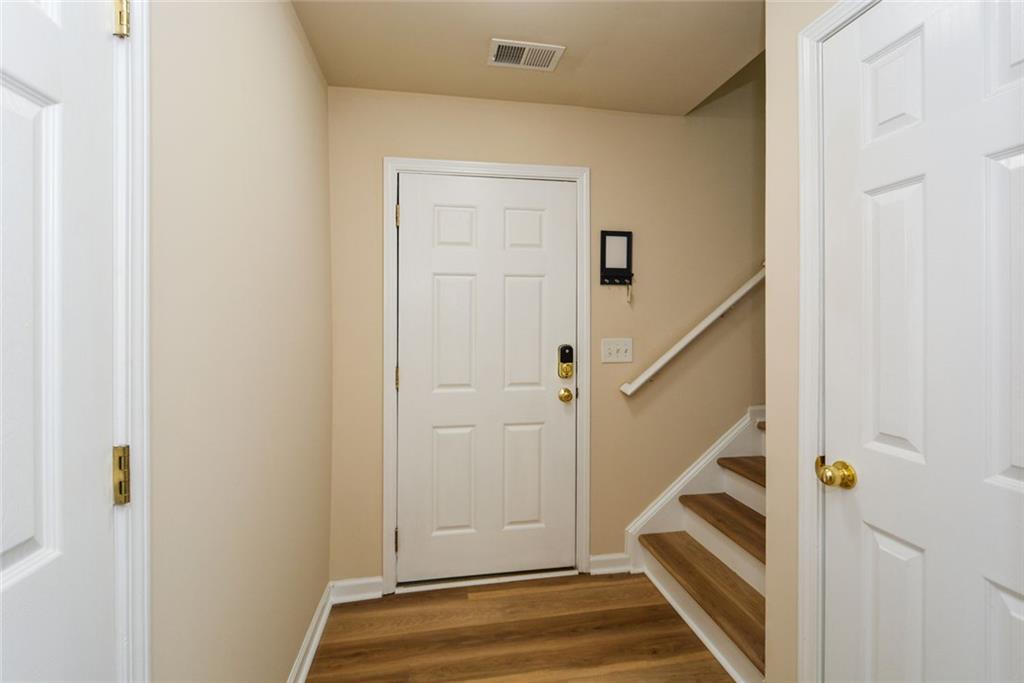 5112 Centennial Creek View NW