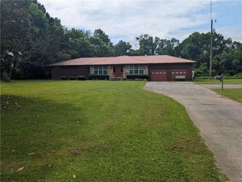 310 Richards Street Calhoun GA 30701