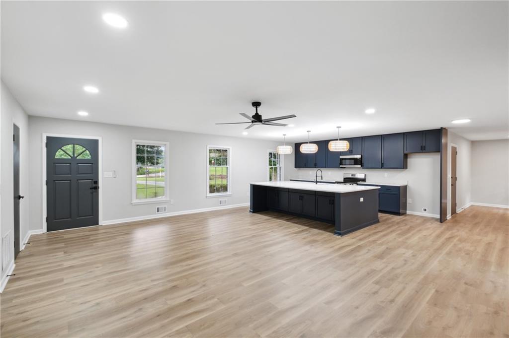 5414 Iris Drive SW