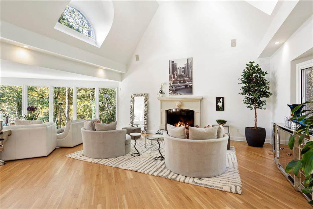 3906 Paces Ferry Road NW