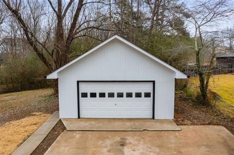 A home in Douglasville