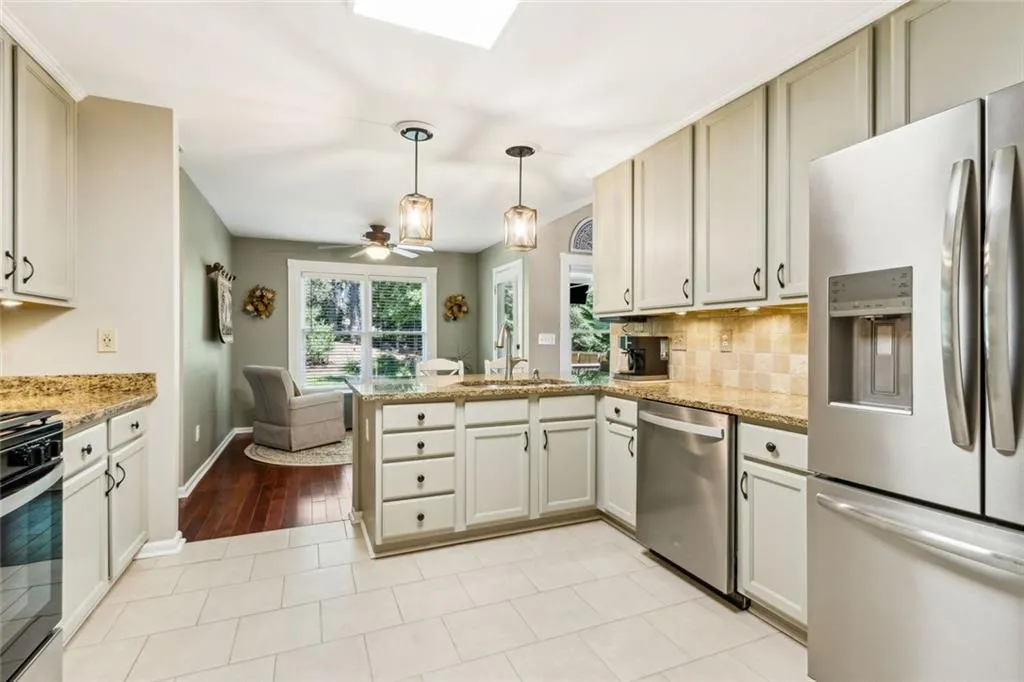 Bethlehem, Georgia 30620, United States, 4 Bedrooms Bedrooms, ,4 BathroomsBathrooms,Residential,Active,203872